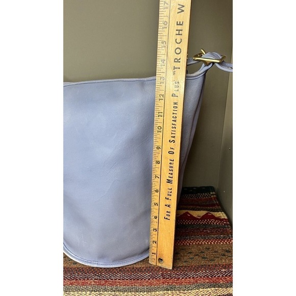 Coach Vintage XL Duffle Feed Sac 9085 in Periwinkle Blue Cowhide Leather - Picture 5 of 12